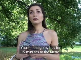 Трахнула маму страпоном